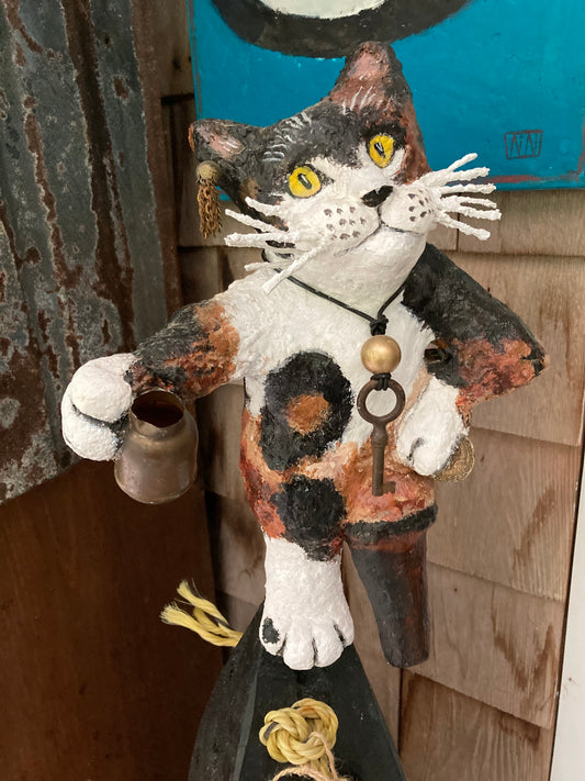Folk -  Bellamy's Cat Sculpture